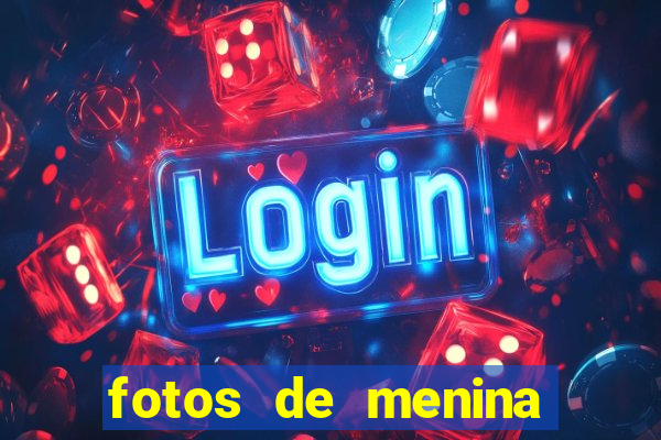 fotos de menina cacheada fake