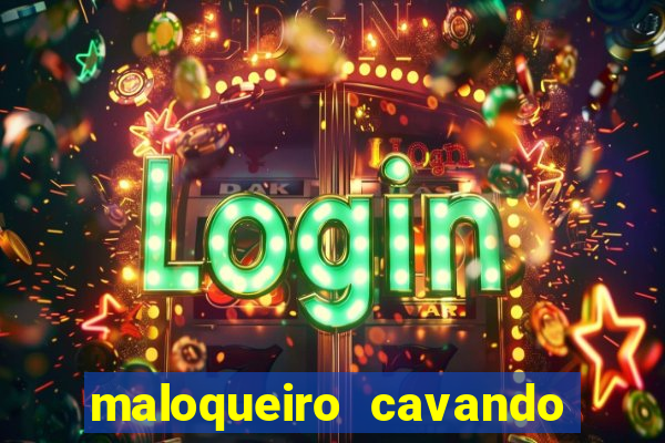 maloqueiro cavando a cova