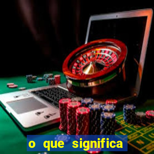 o que significa sonhar com o silvio santos